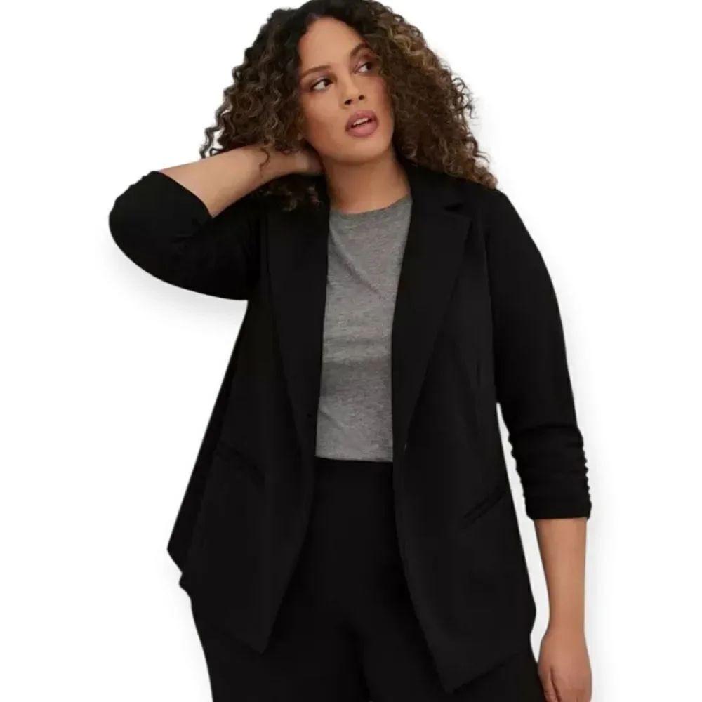 4X 26W Torrid Black Cupro Blazer Knit Stretch Lined Button Close Caterpillar Sle